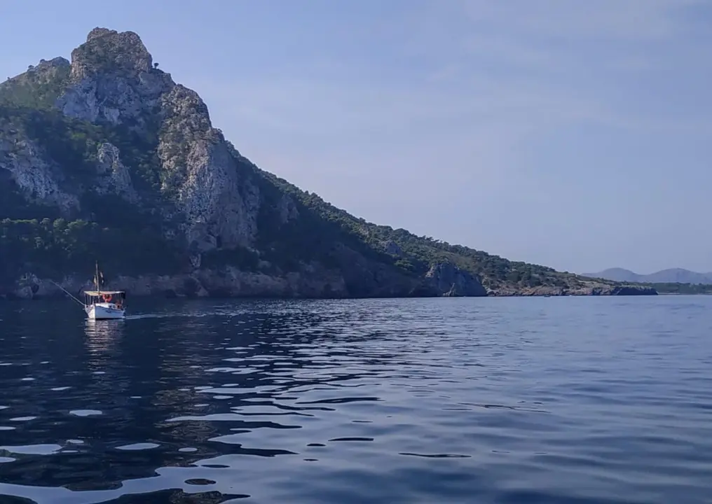 El pesquero pescaba en la Reserva Marina del Llevant de Mallorca.