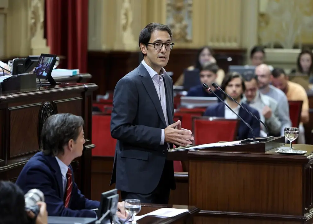 Iago Negueruela, portavoz del PSIB-PSOE en el Parlament