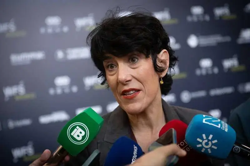 La ministra de Inclusi&oacute;n, Seguridad Social y Migraciones, Elma Saiz.