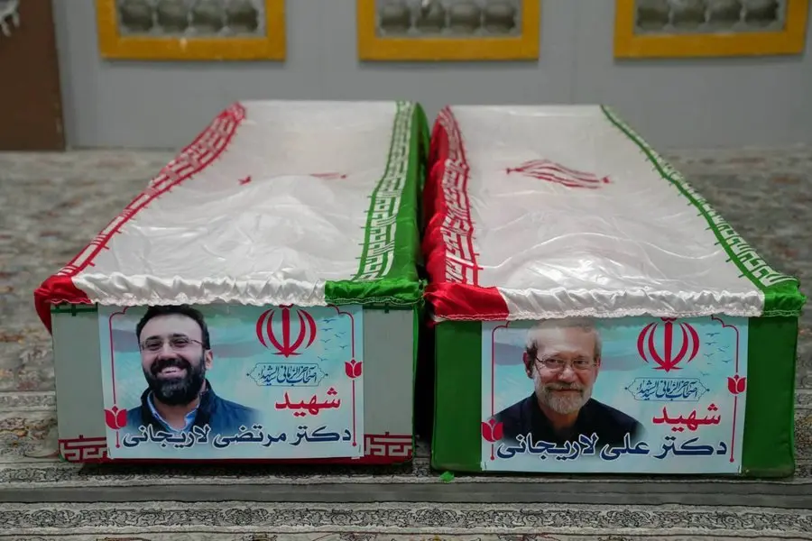 Ataud de Ali Larijani y su hijo Morteza