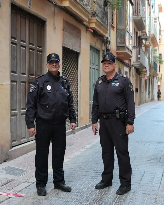 Escarrer y compa&ntilde;ero