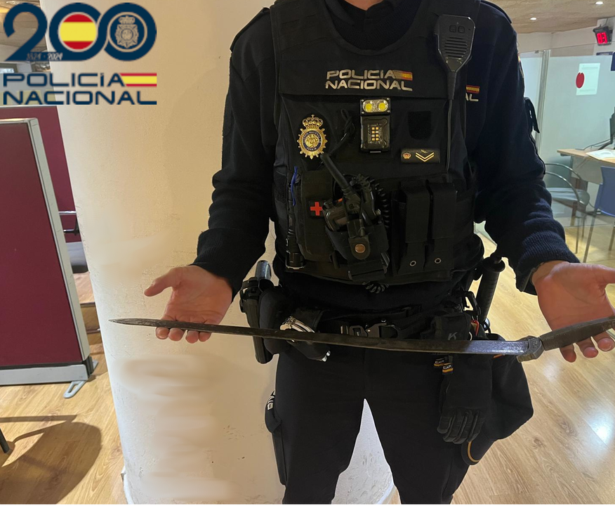 Espada empleada en la agresi&oacute;n 