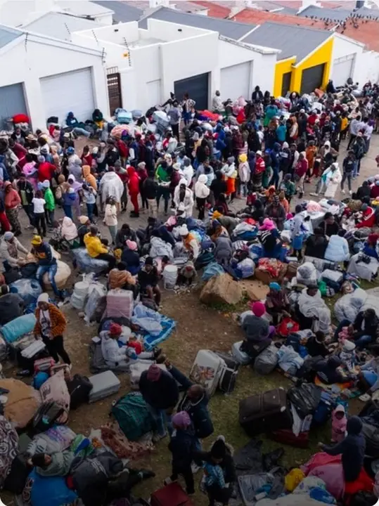 Ciudadanos de Zimbabwe escapando