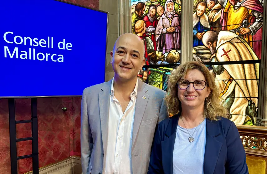 Antoni Salas y Magdalena Vives, consellers insulars de El Pi-Proposta per les Illes.