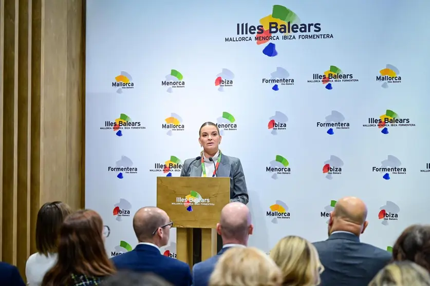 La presidenta del Govern, Marga Prohens en la Word Travel Market.