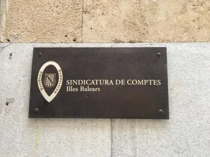 Detectan 32 incumplimientos en la gesti&oacute;n de fondos p&uacute;blicos de los ayuntamientos de Pollen&ccedil;a y Andratx en 2023