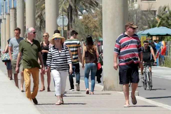 Turistas internacionales en Baleares: 15,2 millones de visitantes hasta octubre con m&aacute;s de 20.400 millones de gasto