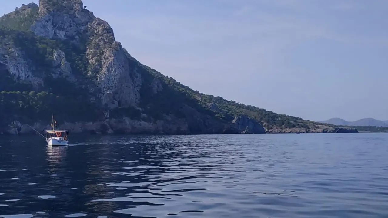 El pesquero pescaba en la Reserva Marina del Llevant de Mallorca.