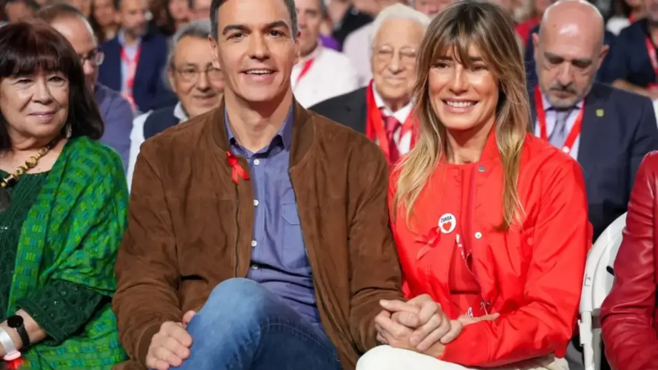 El presidente del Gobierno, Pedro S&aacute;nchez junto a su esposa Bego&ntilde;a G&oacute;mez.