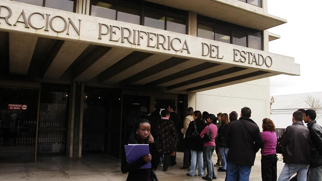 Colas en extranjeria en Palma