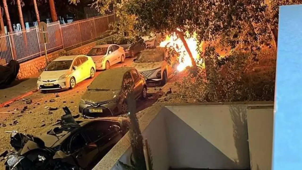 Tel Aviv despues de un ataque de Iran