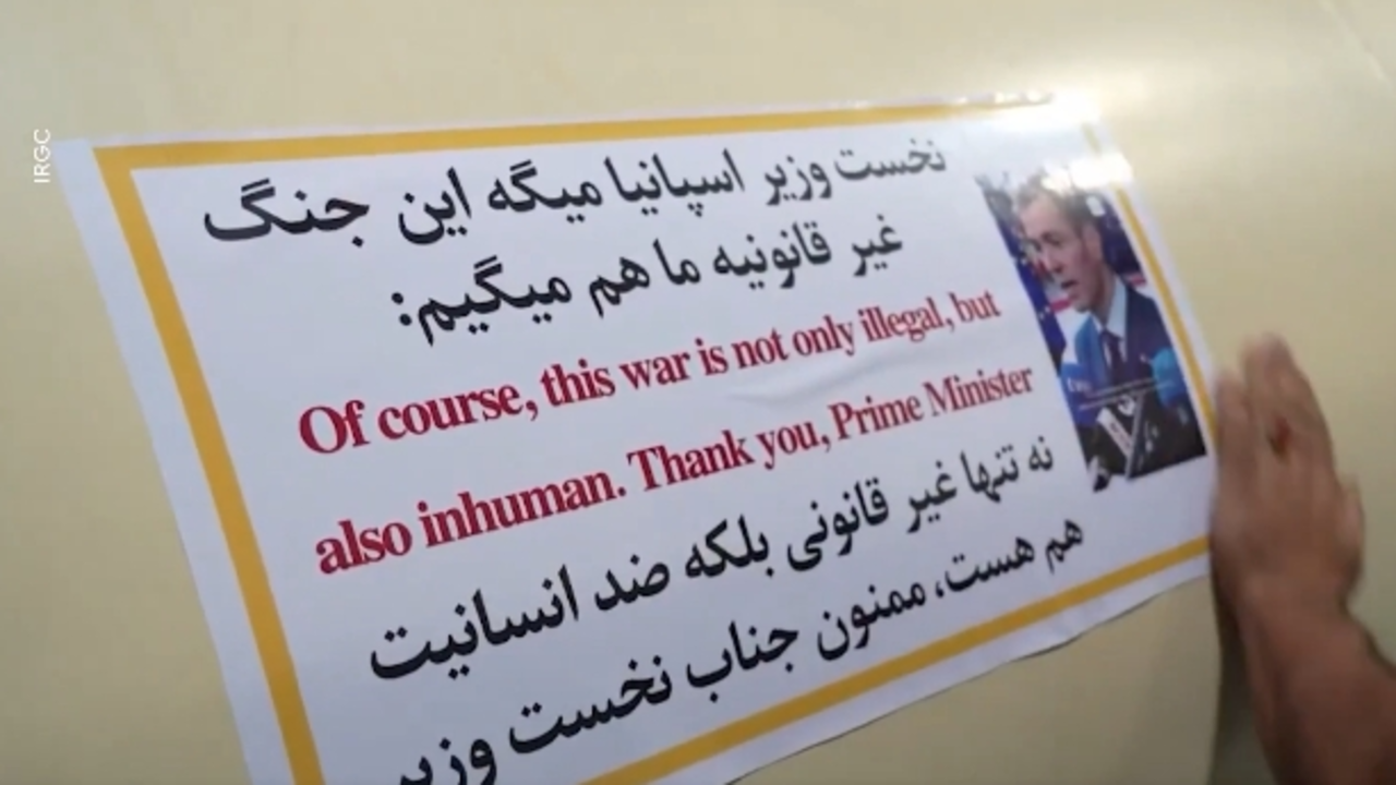 Misil iran&iacute; "tuneado" con la foto de S&aacute;nchez