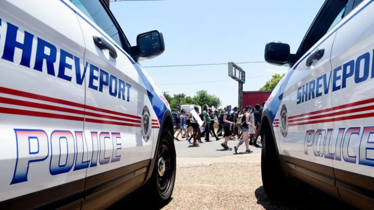 Policia de Louisiana en lugar del crimen