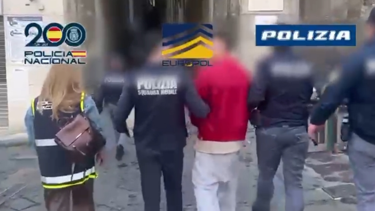 Uno de los detenidos en N&aacute;p&ograve;les