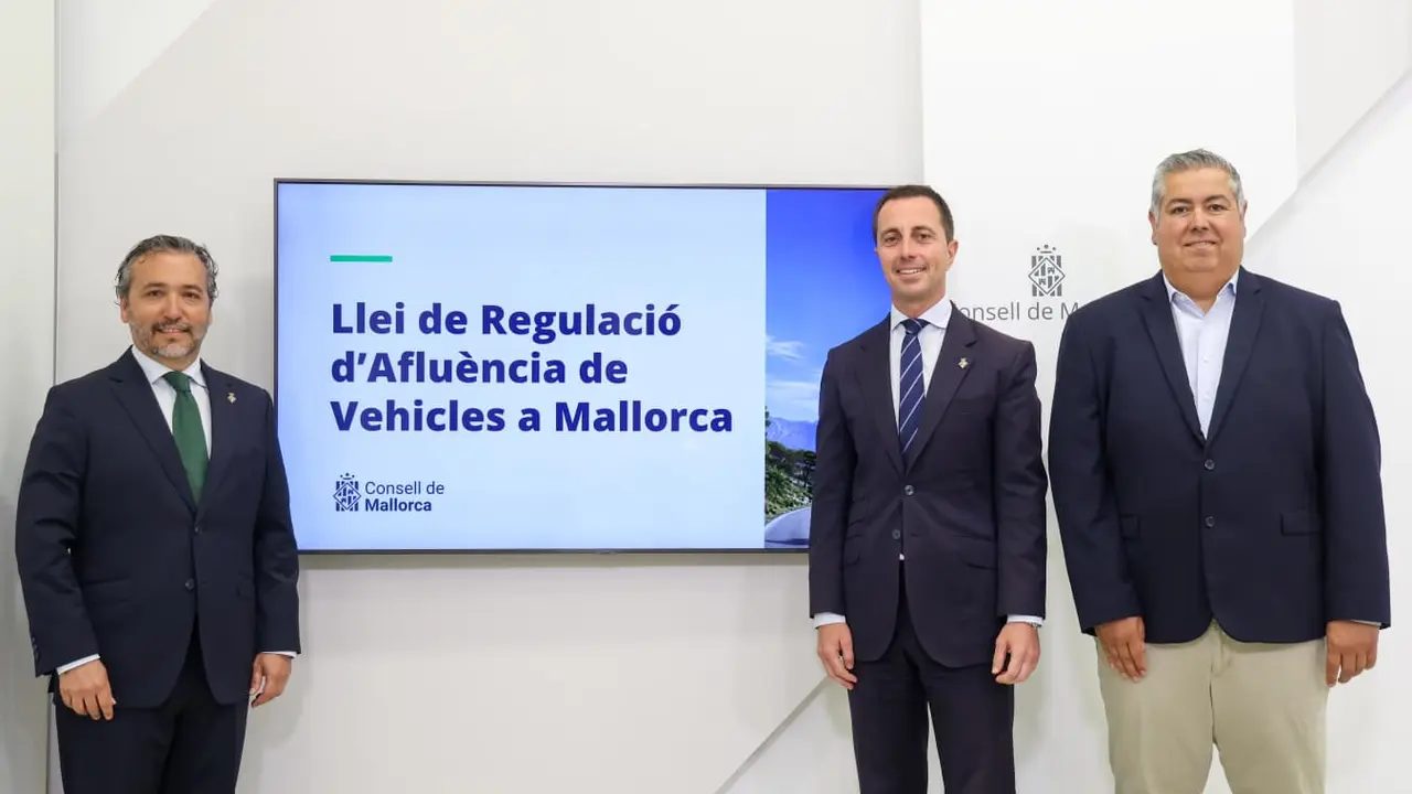 Presentaci&oacute;n en el Consell