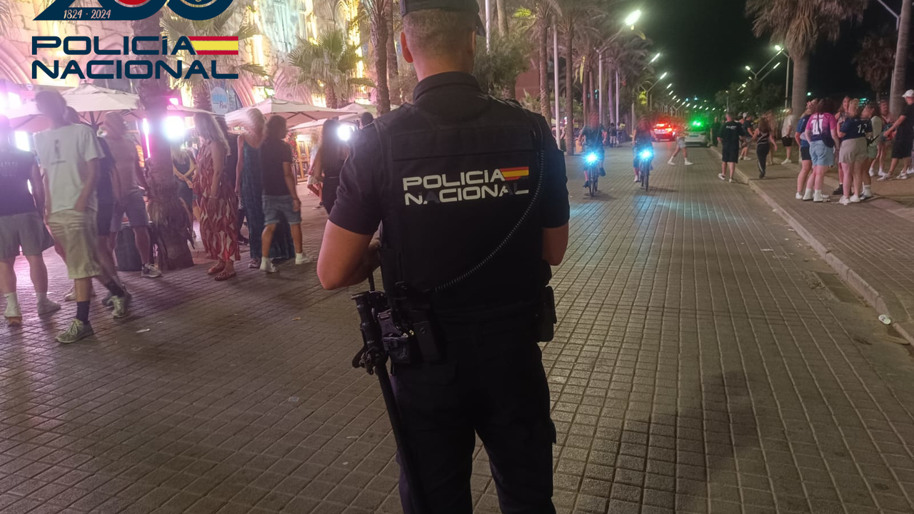 Policia en Playa de Palma
