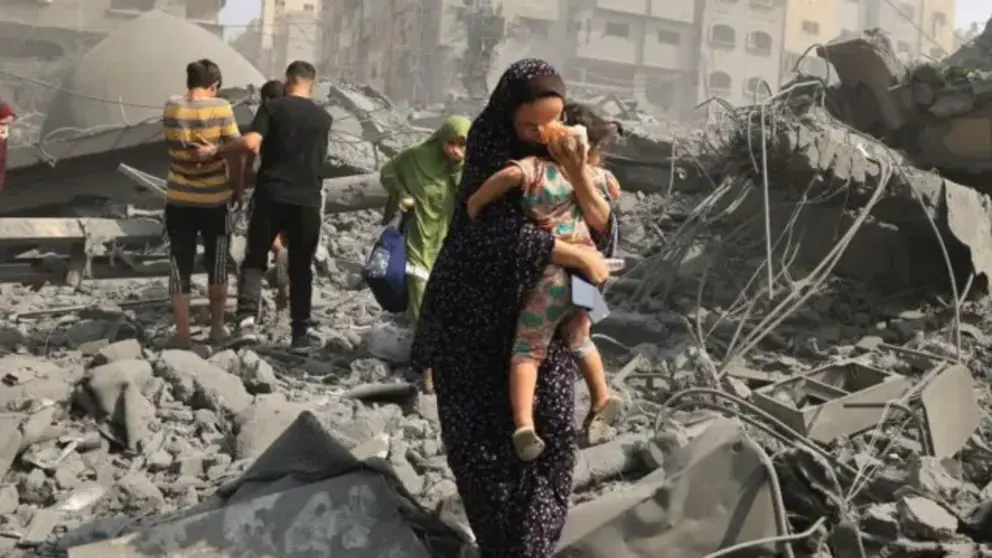 La ciudad de Gaza destruida por los bombardeos.
