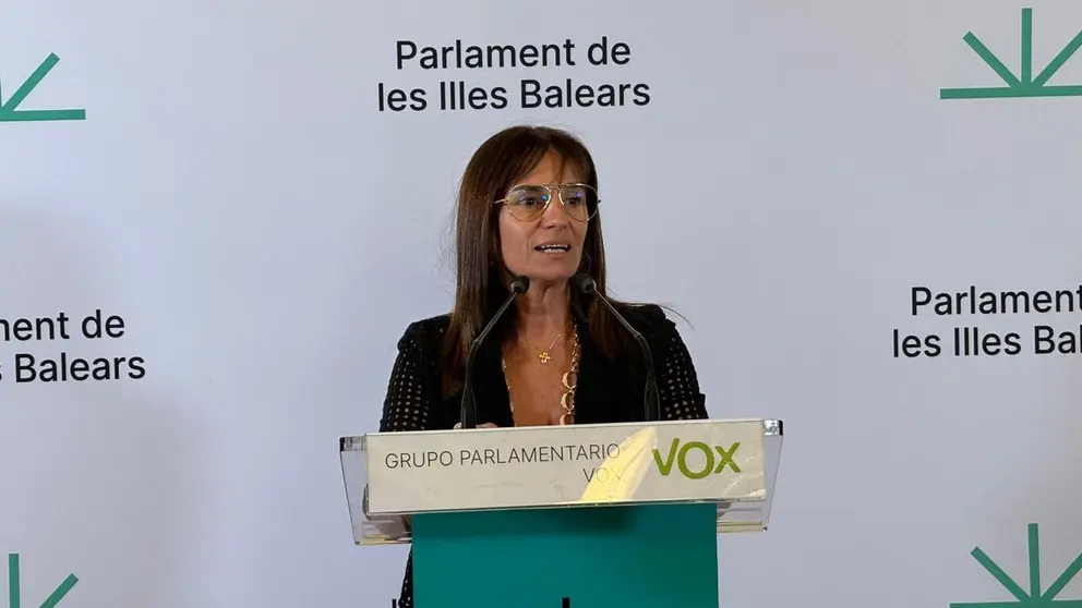 Manuela Ca&ntilde;adas, portavoz de VOX en el Parlament.