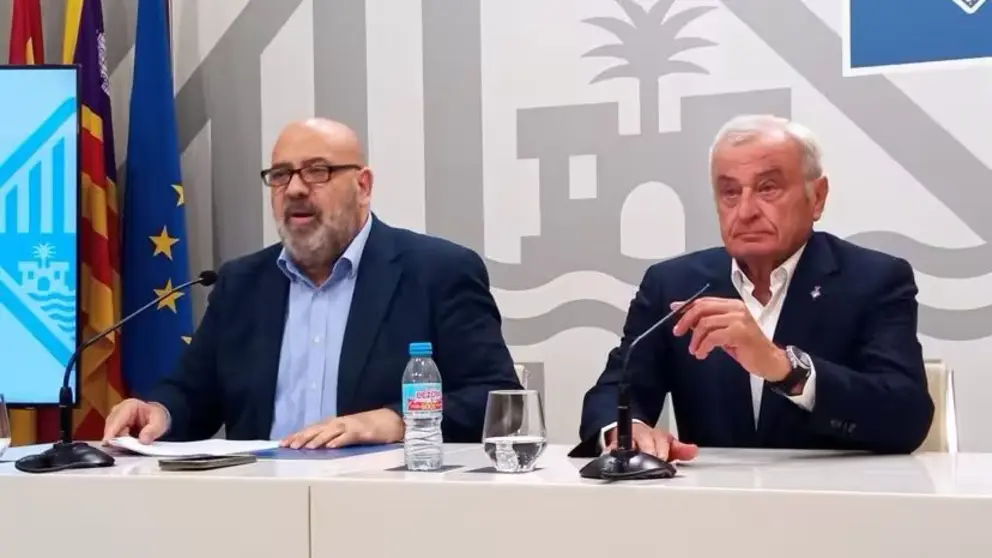 El alcalde de Palma, Jaime Mart&iacute;nez, y el regidor de Vox Fulgencio Coll