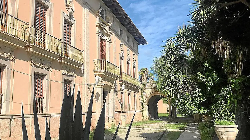 Palau de Aiamans de Lloseta