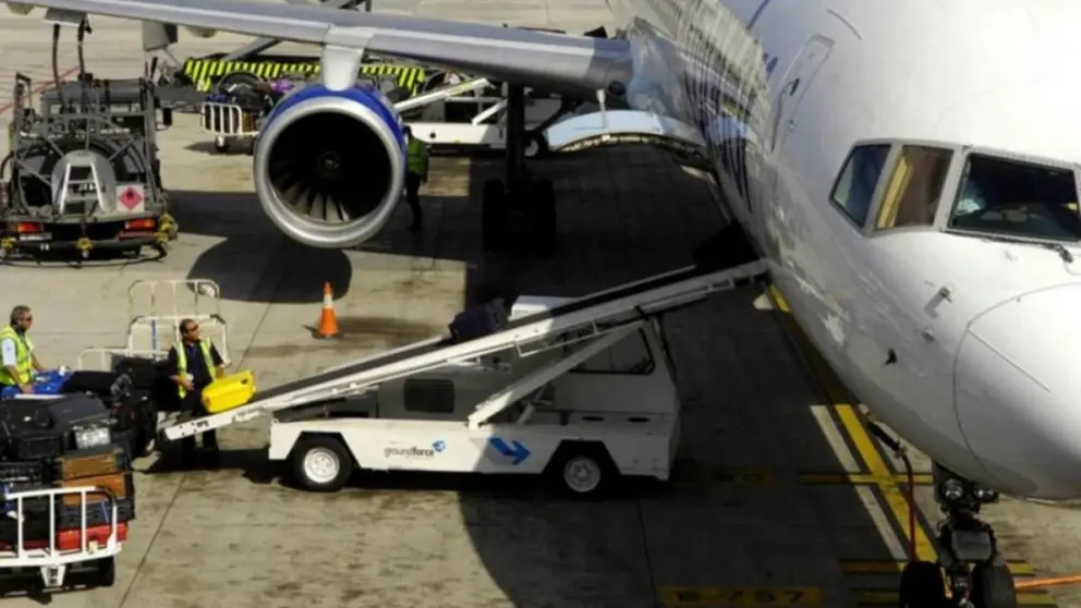 trabajadores aeropuerto