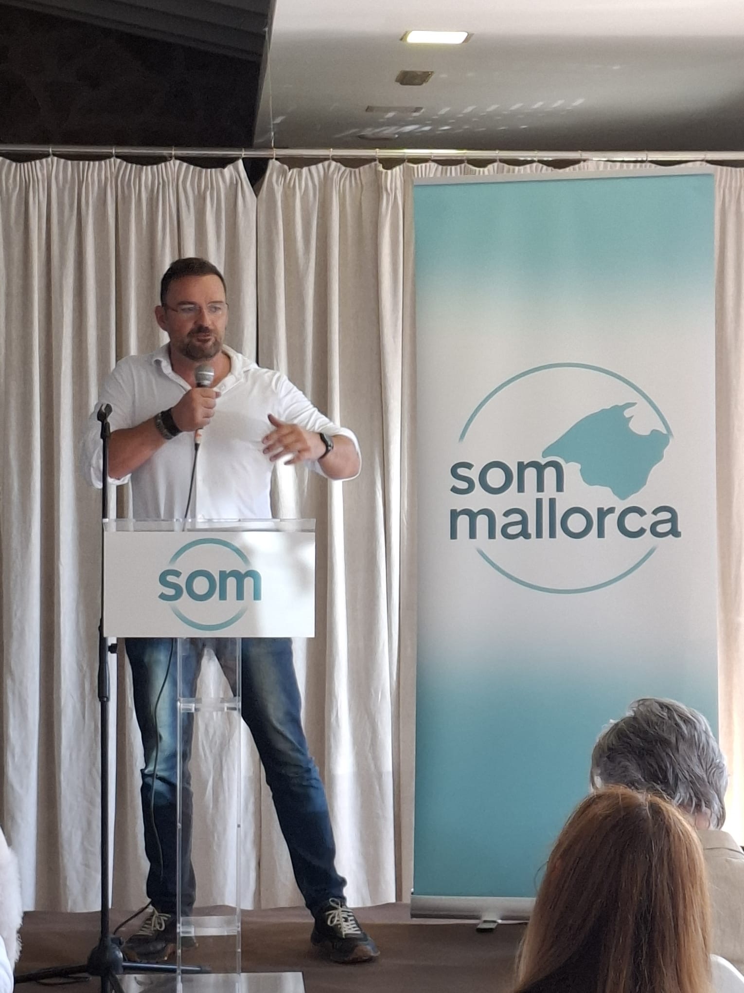 7b40d6ab-4fb2-47ea-828a-e0be2ef9ba92