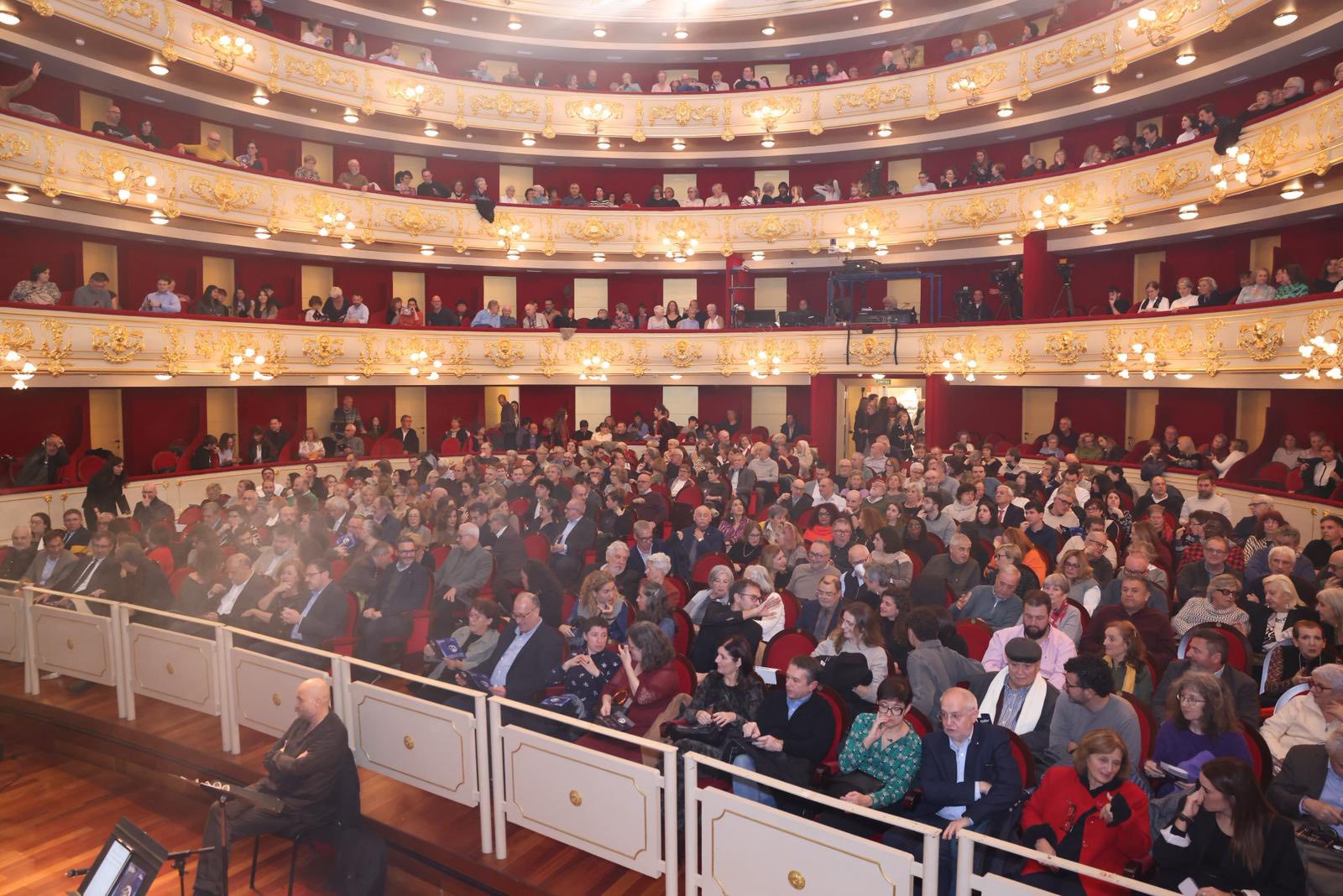 Teatre Principal als premis OCB