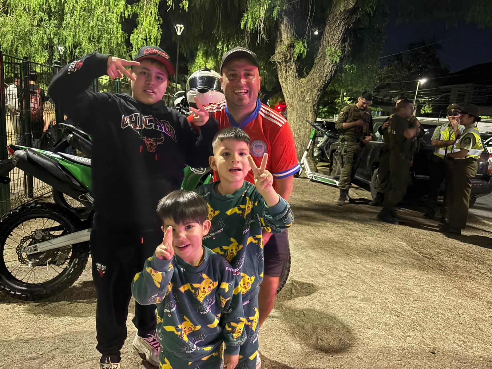 Familia seguidores Kast