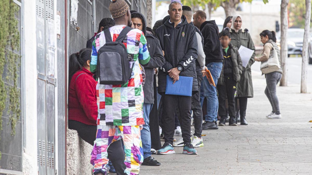 inmigrantes en servicios sociales