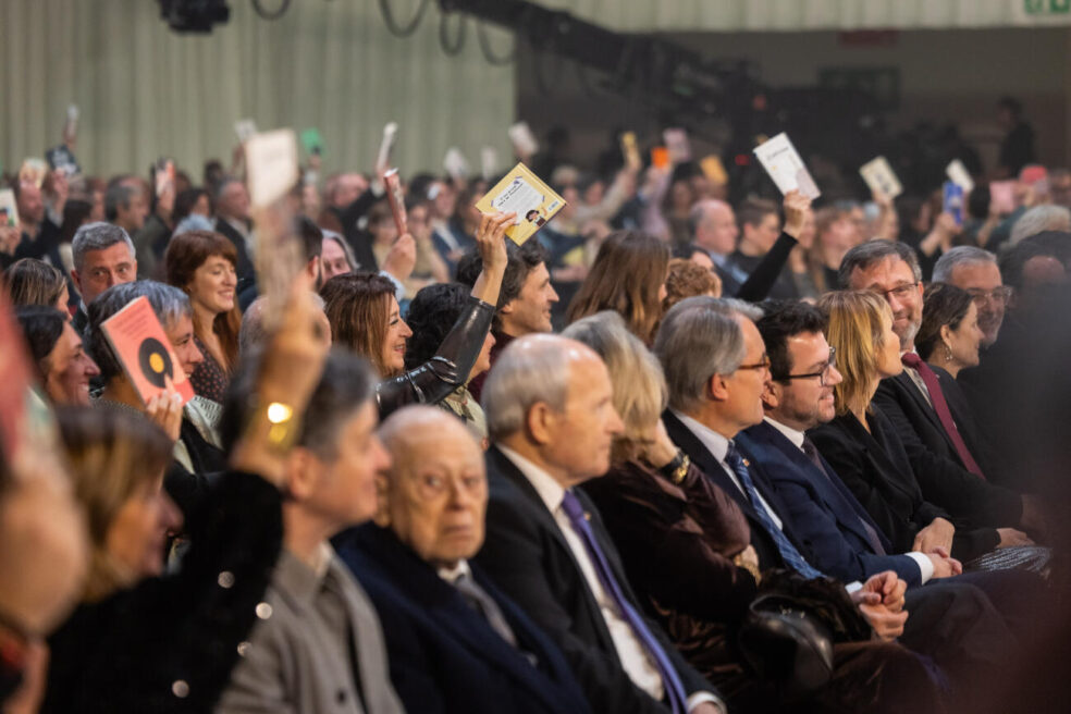 Autoridades presentes en el acto
