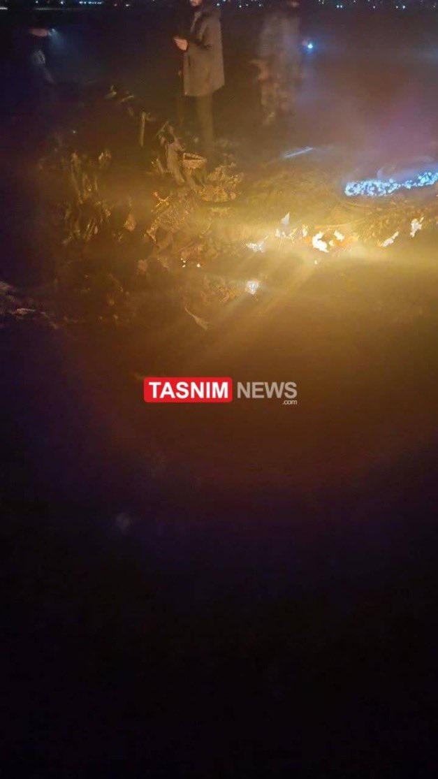 Restes del F16 abatut 1