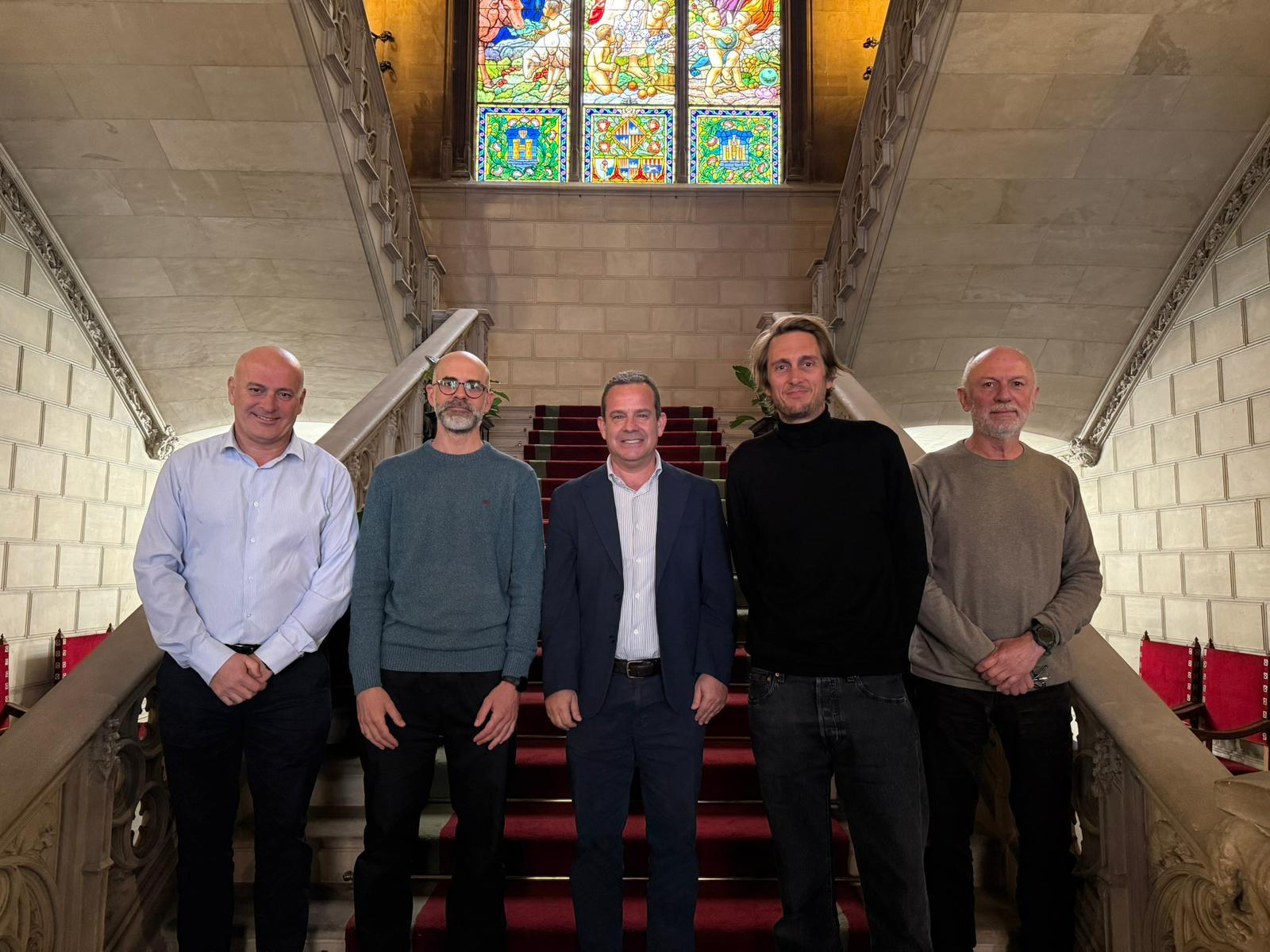 El conseller de Presidència, Toni Fuster, el director insular de la Serra de Tramuntana, Toni Solivellas, y el gerent del Consorci Serra de Tramuntana, Lluís Vallcaneras,