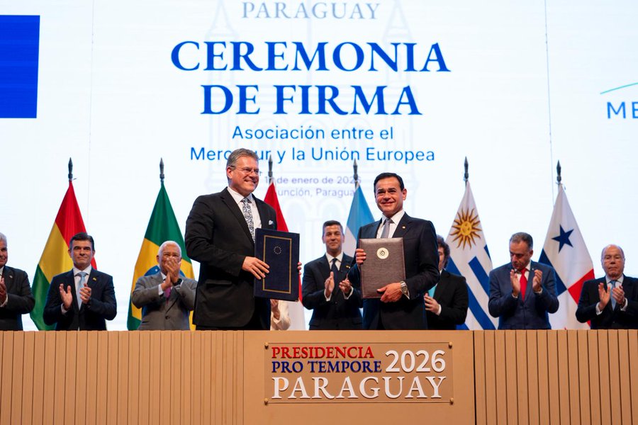 FOTO DEL ACUERDO
