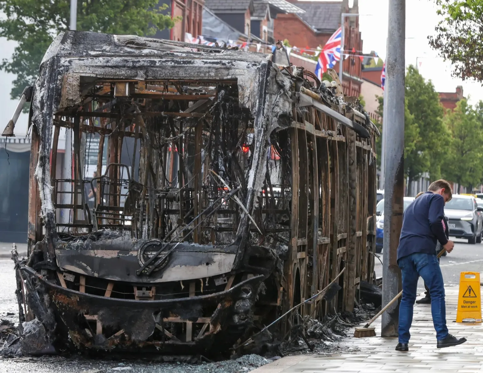 Autobús quemado en Belfast